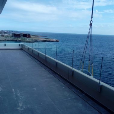 Carpenteria - Infissi - Vetrate Mobili - Coperture Frangisole - Tende Ermetiche - Tensostrutture - Vetrate Panoramiche - Monopoli - Martina Franca - Fasano - Bari