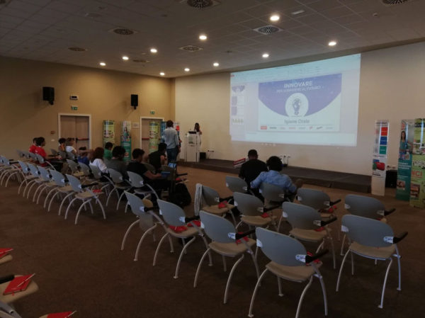 Carpenteria - Infissi - Vetrate Mobili - Coperture Frangisole - Tende Ermetiche - Tensostrutture - Vetrate Panoramiche - Monopoli - Martina Franca - Fasano - Bari