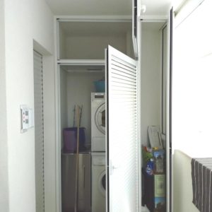 Alluminio - vano area lavanderia - Carpenteria - Infissi - Vetrate Mobili - Coperture Frangisole - Tende Ermetiche - Tensostrutture - Vetrate Panoramiche - Monopoli - Martina Franca - Fasano - Bari - TECNO PROJECT